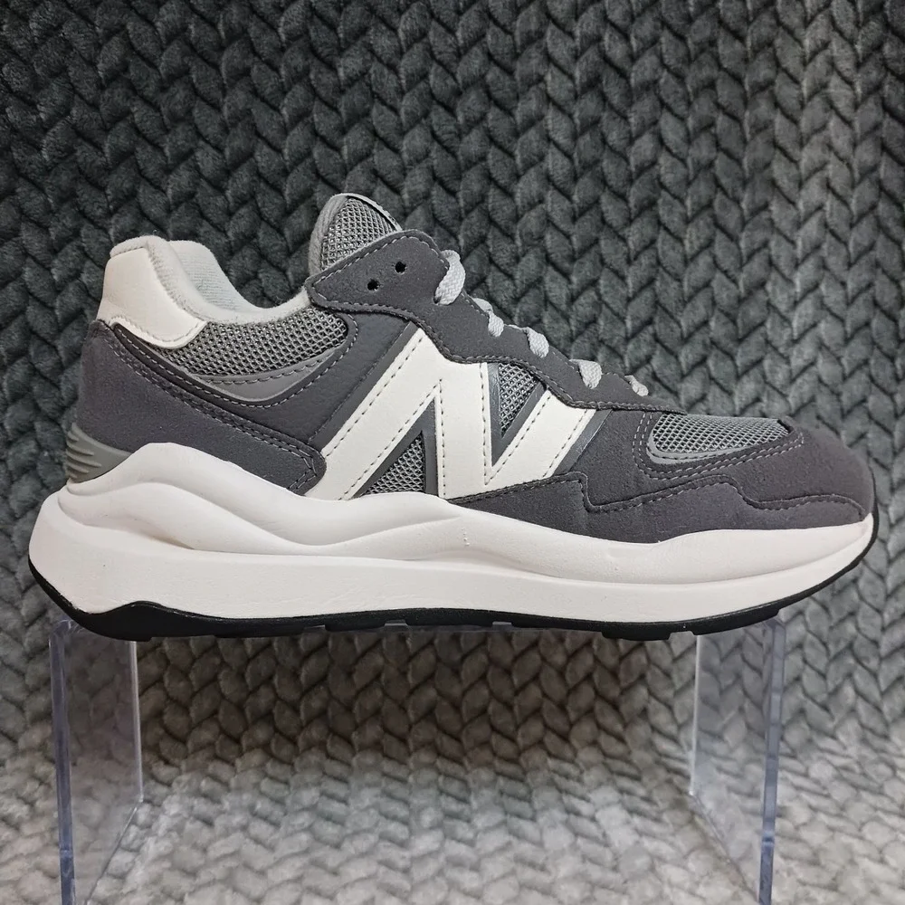 New Balance 57/40 Grey White GS Kids Athletic Running Sneakers Shoes Size 4